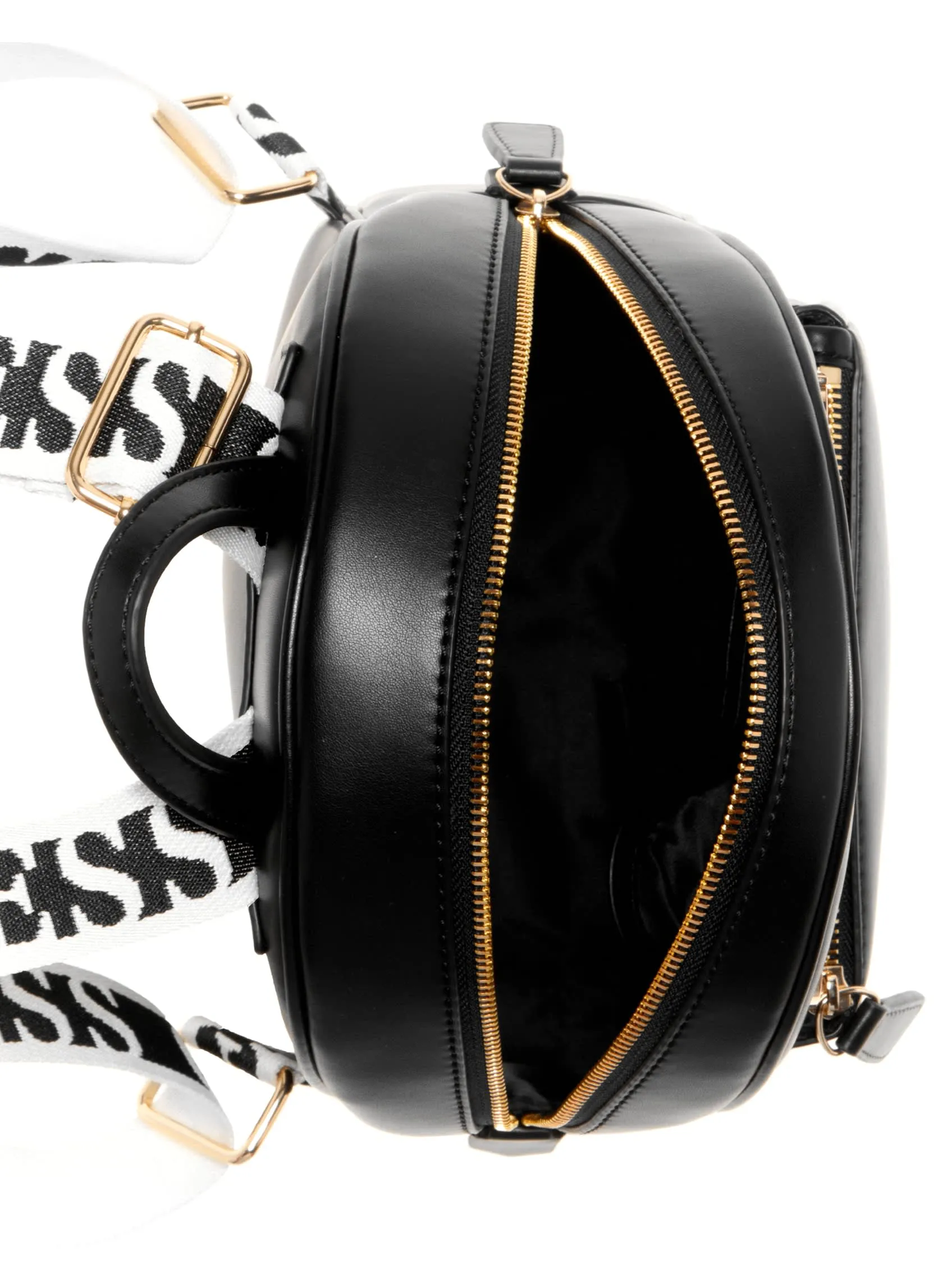 Caracara Backpack