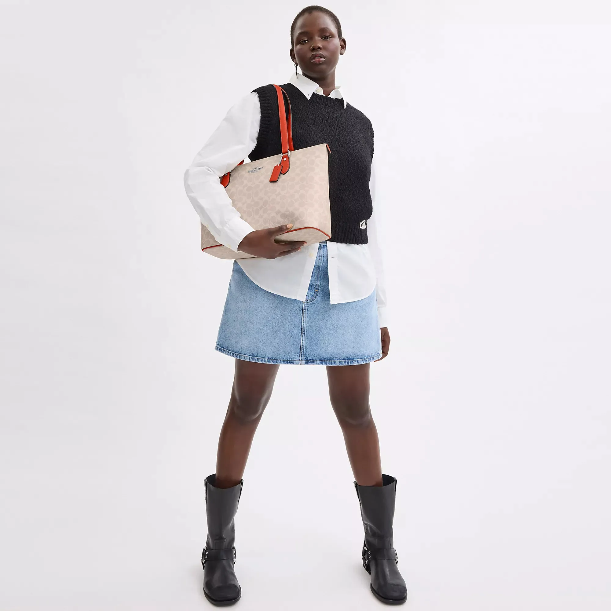 Coach Outlet Gallery Tote Bag In Signature Canvas