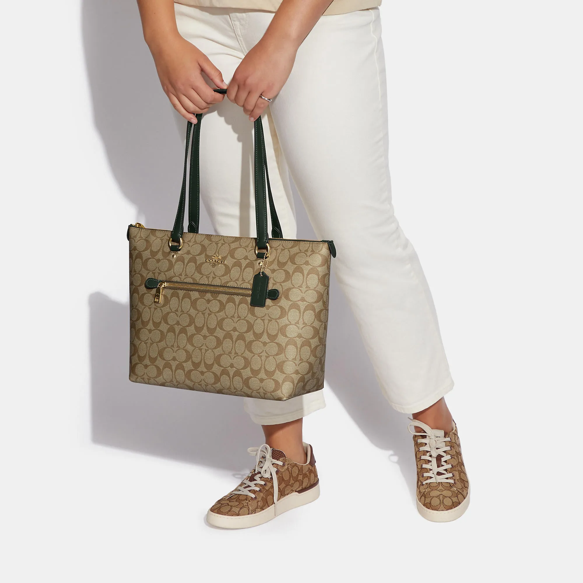 Coach Outlet Gallery Tote In Signature Canvas