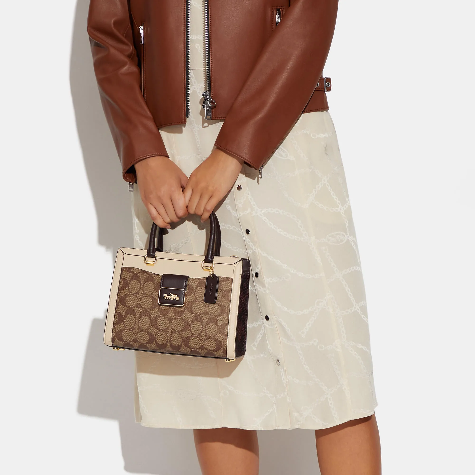 Coach Outlet Grace Carryall In Signature Canvas