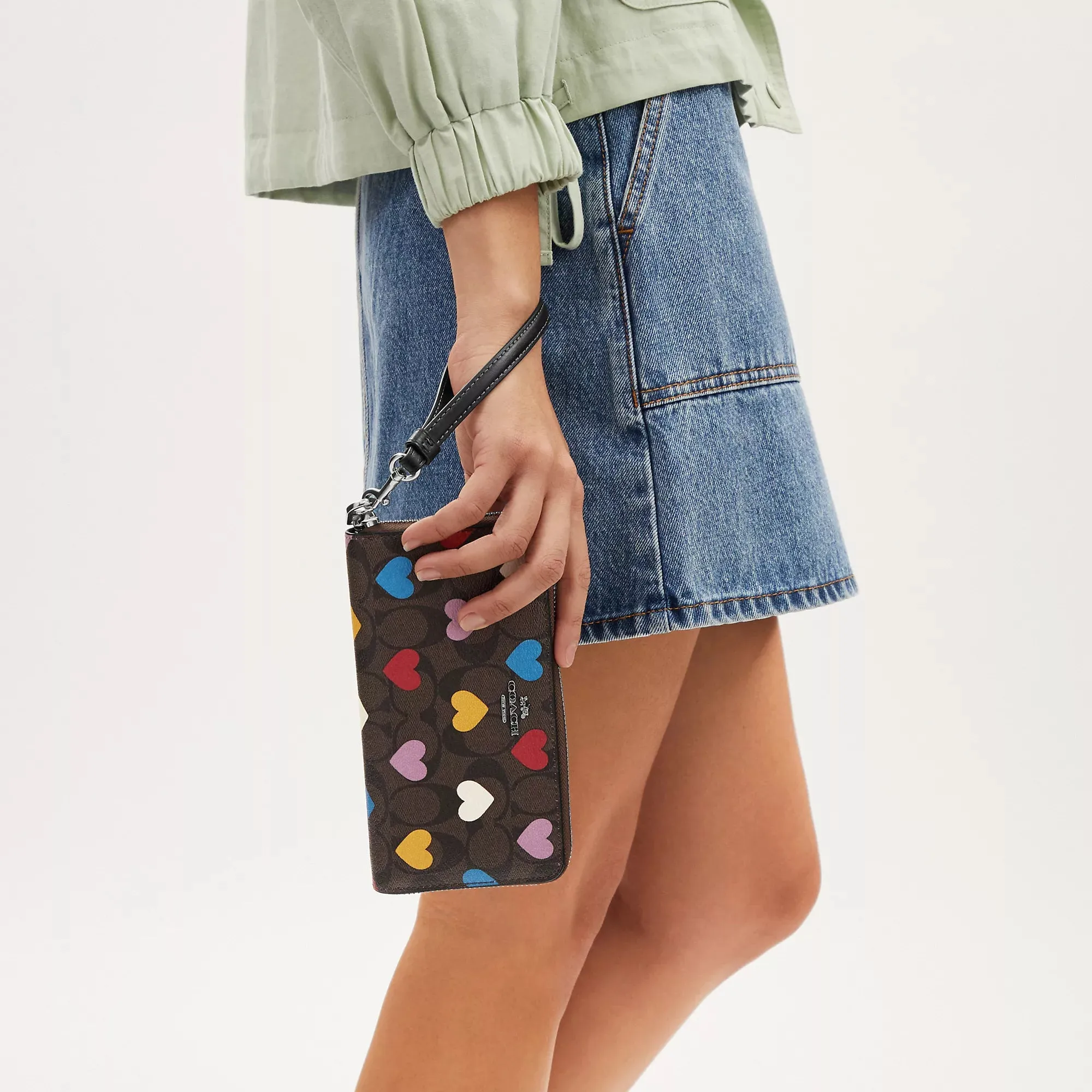 Coach Outlet Long Zip Around Wallet In Signature Canvas With Heart Print