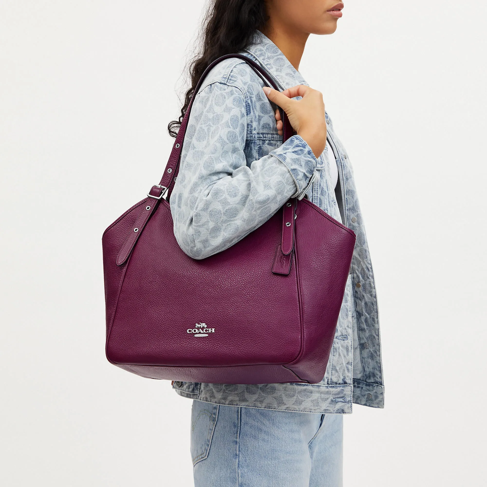 Coach Outlet Meadow Shoulder Bag