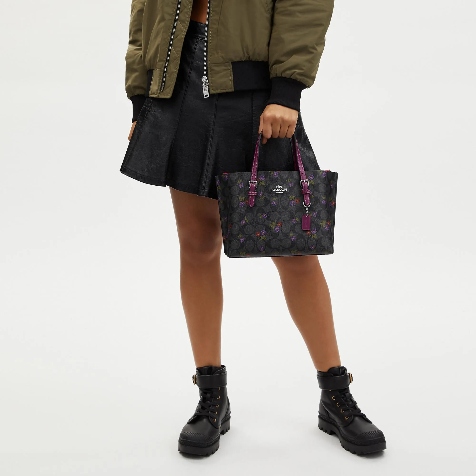 Coach Outlet Mollie Tote 25 In Signature Canvas With Country Floral Print