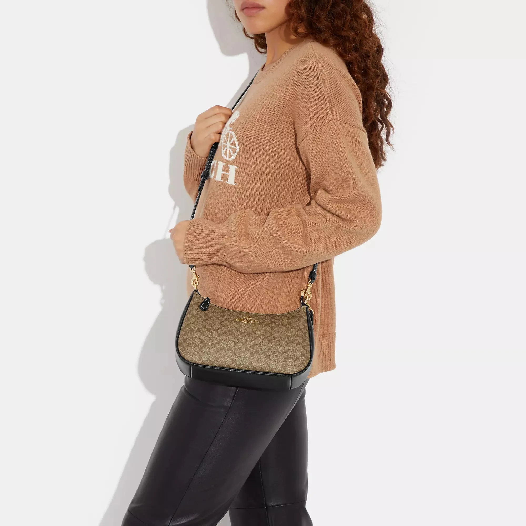 Coach Outlet Teri Shoulder Bag In Signature Canvas