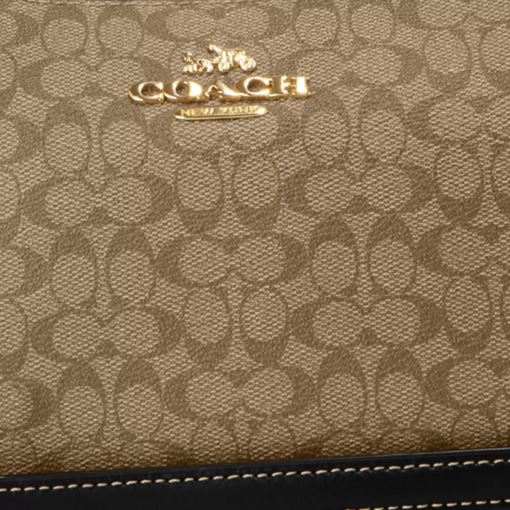 Coach Outlet Teri Shoulder Bag In Signature Canvas