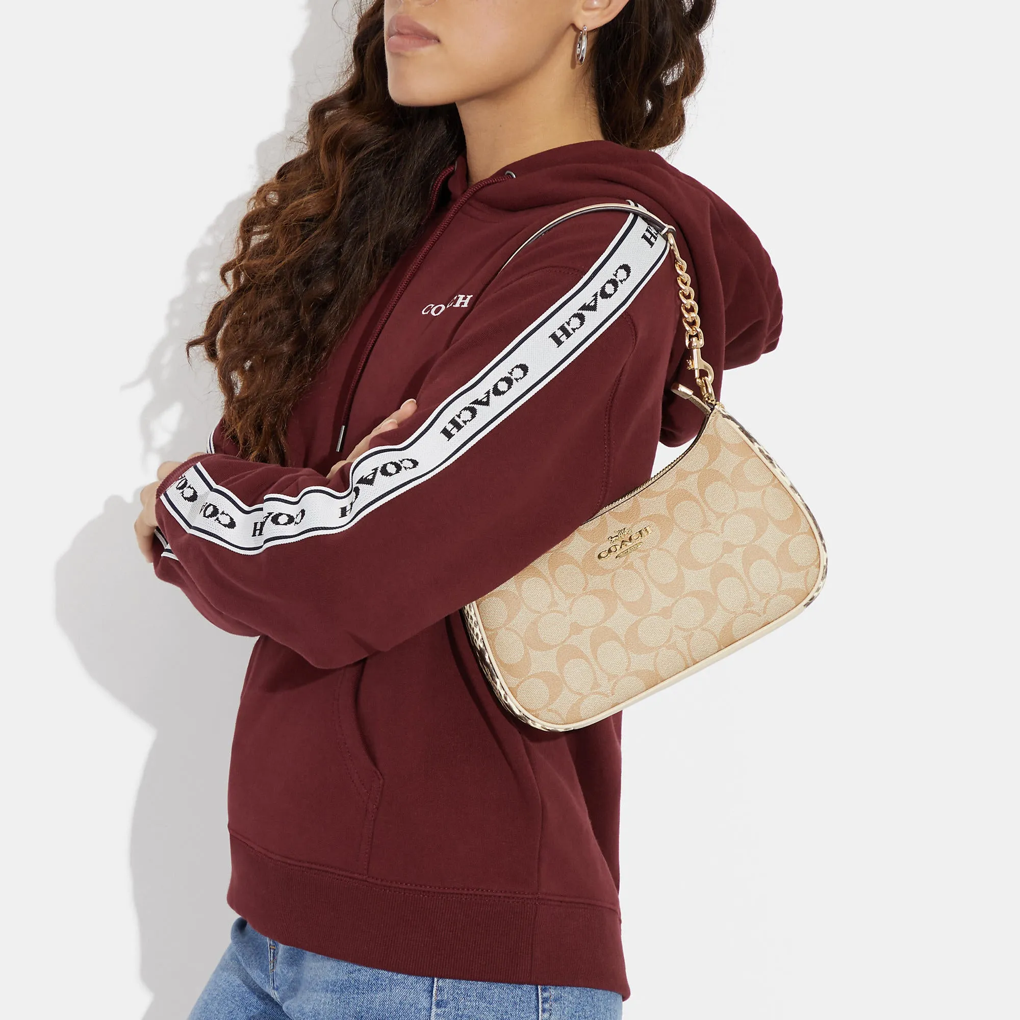 Coach Outlet Teri Shoulder Bag In Signature Canvas