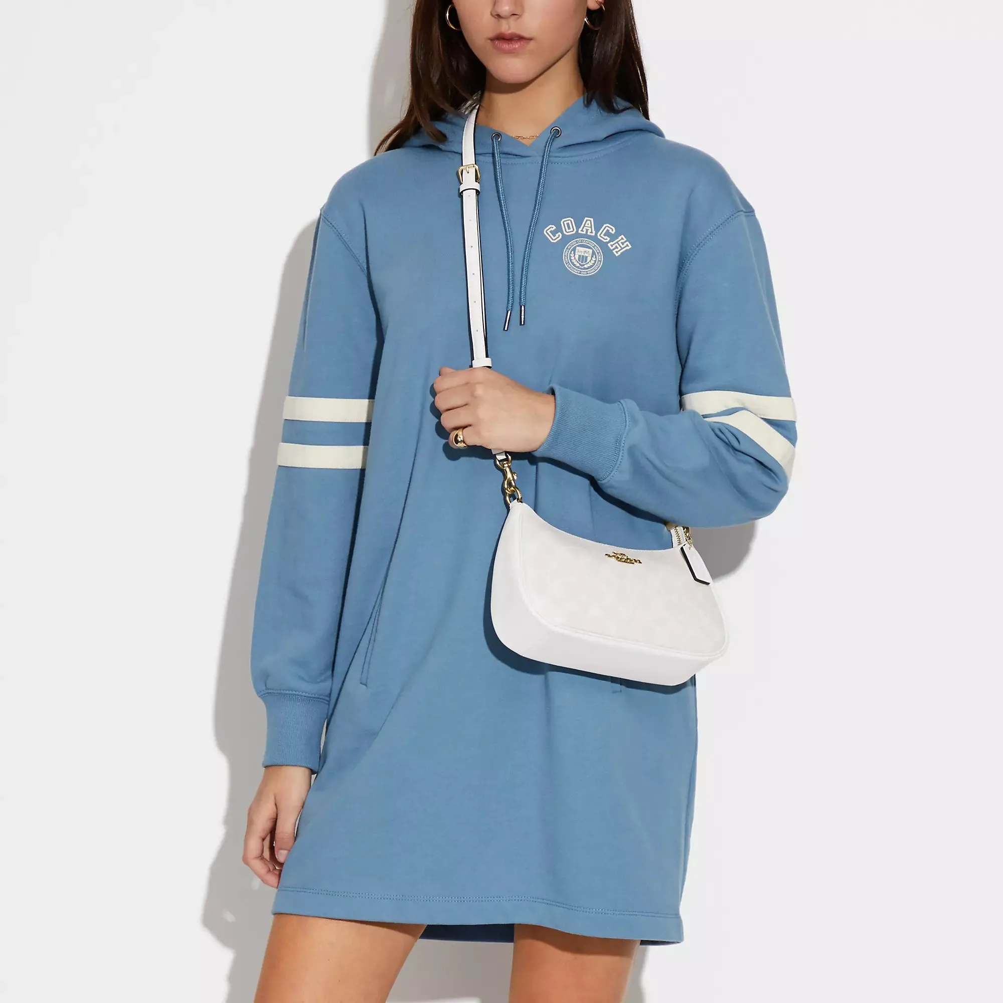 Coach Outlet Teri Shoulder Bag In Signature Canvas