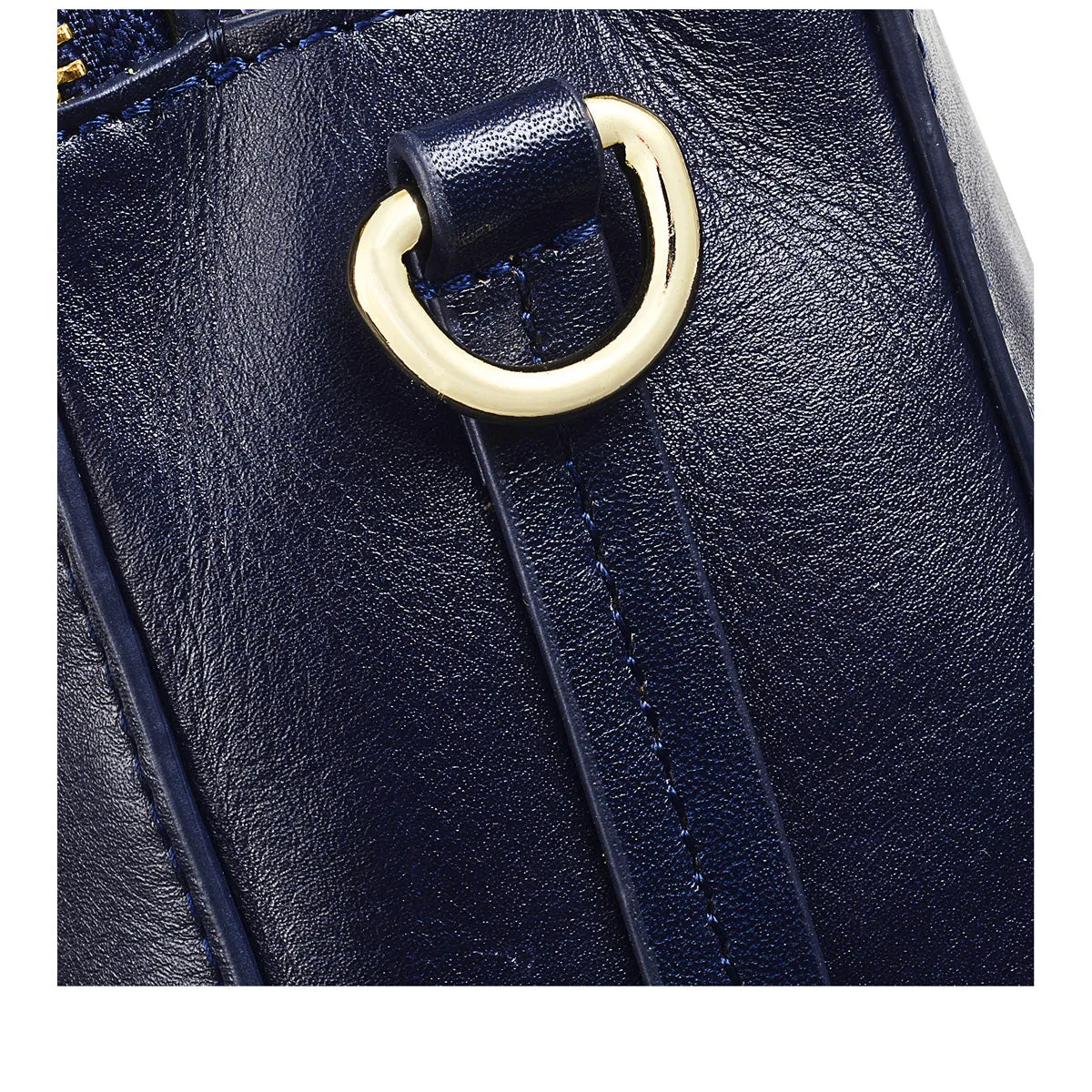 Dukes Place - Medium Zip Top Crossbody