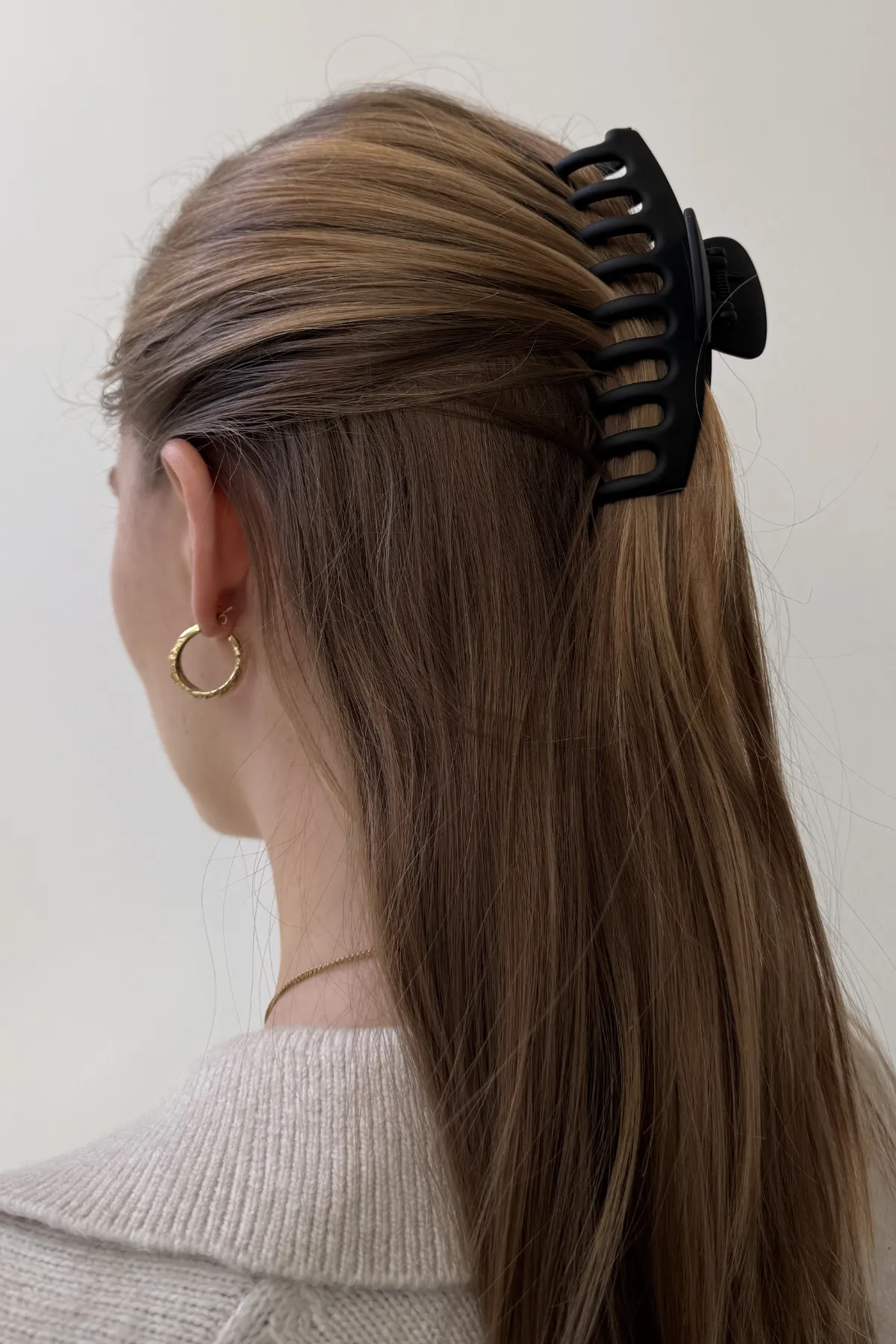 Olivia Hair Clip - Matt Black